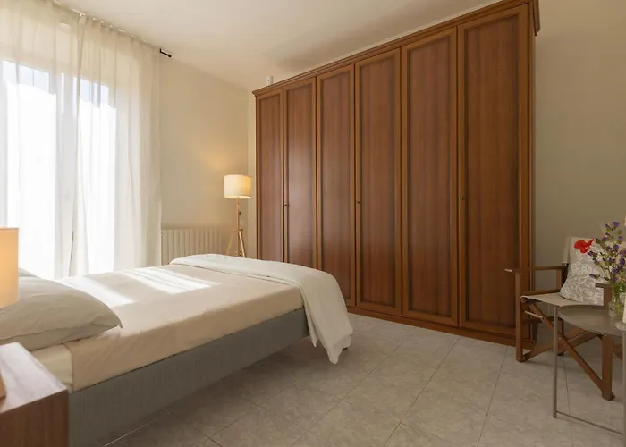 Casa Di Leo - Helloelba Nyaraló