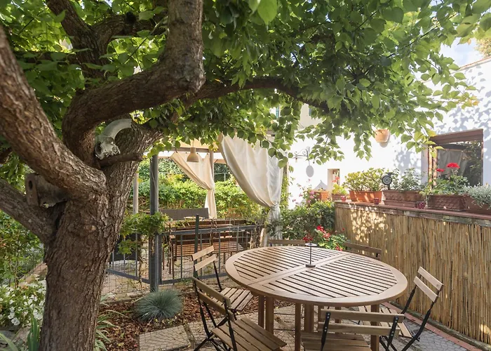 Hébergement de vacances Casa Di Leo - Helloelba